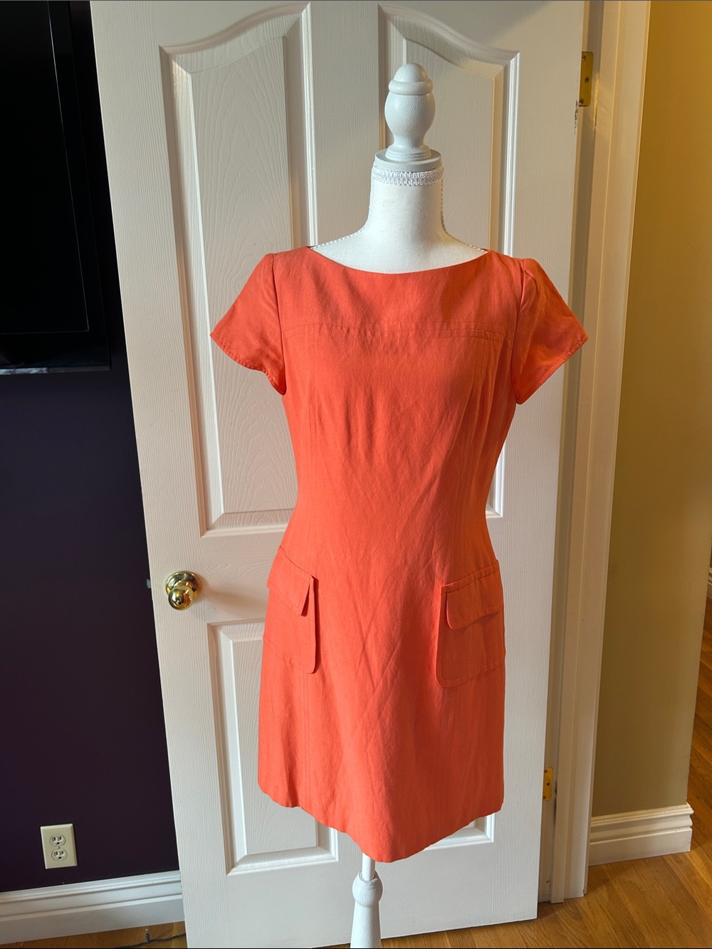 Laundry By Shelli Segal Coral Short-Sleeve Silk and Linen Sheath Dress